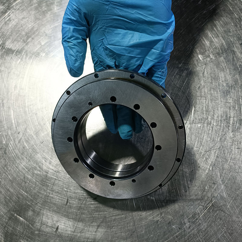 怎樣預(yù)防轉(zhuǎn)臺(tái)軸承過早損壞？詳解各種注意事項(xiàng)