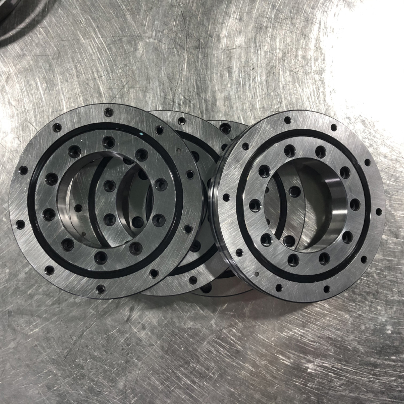 精密交叉滾子軸承如何選型？詳解